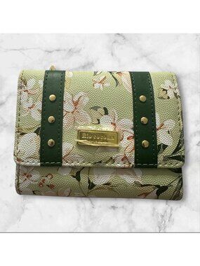 RIO COCOMA Green Floral Wallet NEW without tags